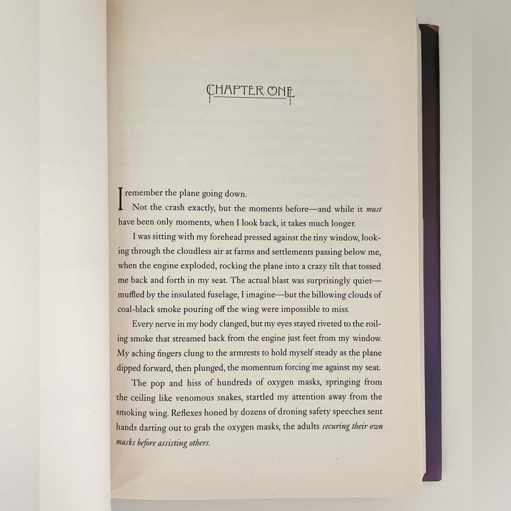 Earth Bound by Aprilynne Pike Hardcover Mystery, Supernatural Fiction Book - Picture 9 of 11